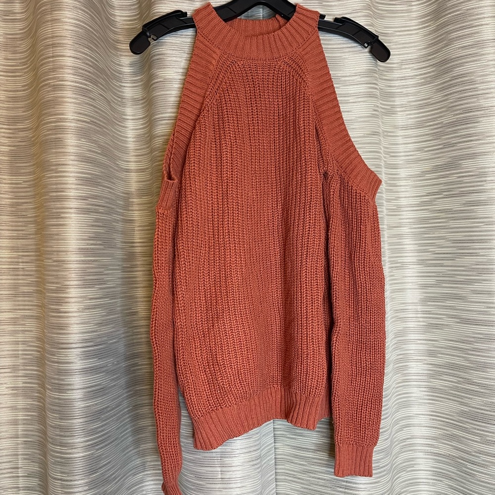 Forever 21 Rust Cold Shoulder Sweater GUC